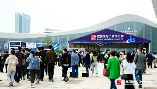 德哈哈受邀參加首屆成都工博會(huì )，助力工業(yè)智能制造
